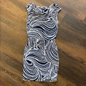 ESCADA sleeveless dress-NEW scoop neck black white